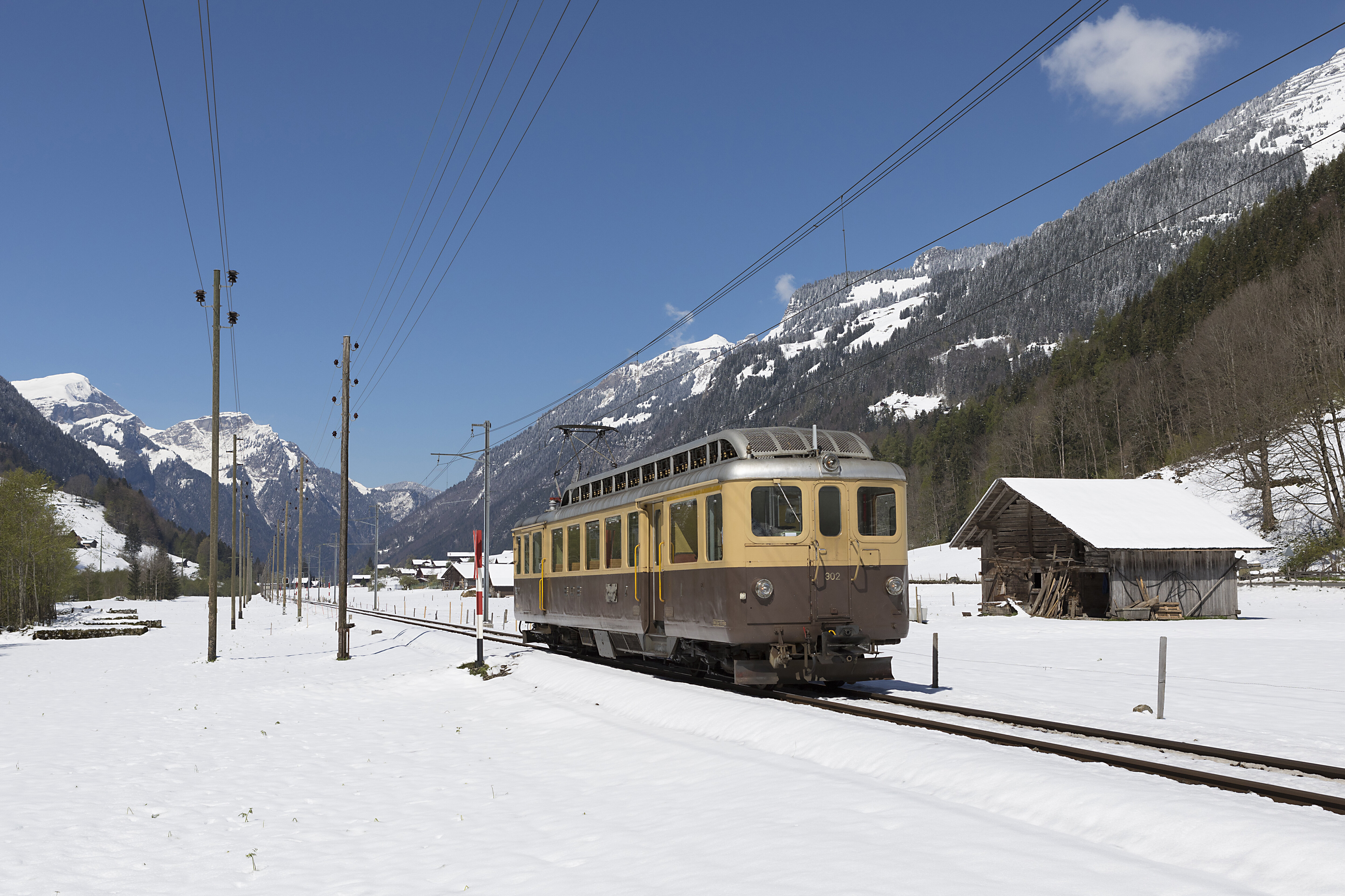 L’ABDeh 4/4 302 du Chemin de fer de l’Oberland bernois (BOB)